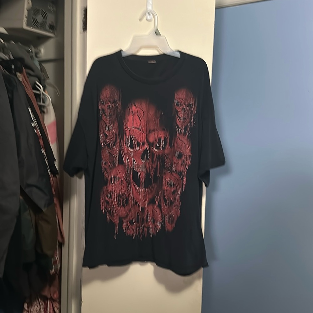 2xl skull tshirt